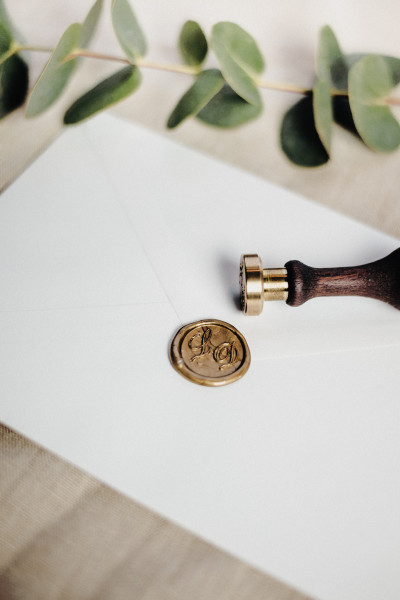 Hochzeitssiegel mit Monogramm